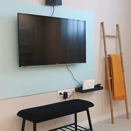 The Roots Of Parthenon Apartment